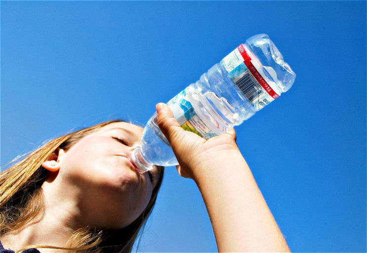 がぶ飲みは危険?正しい水分の摂り方とは?